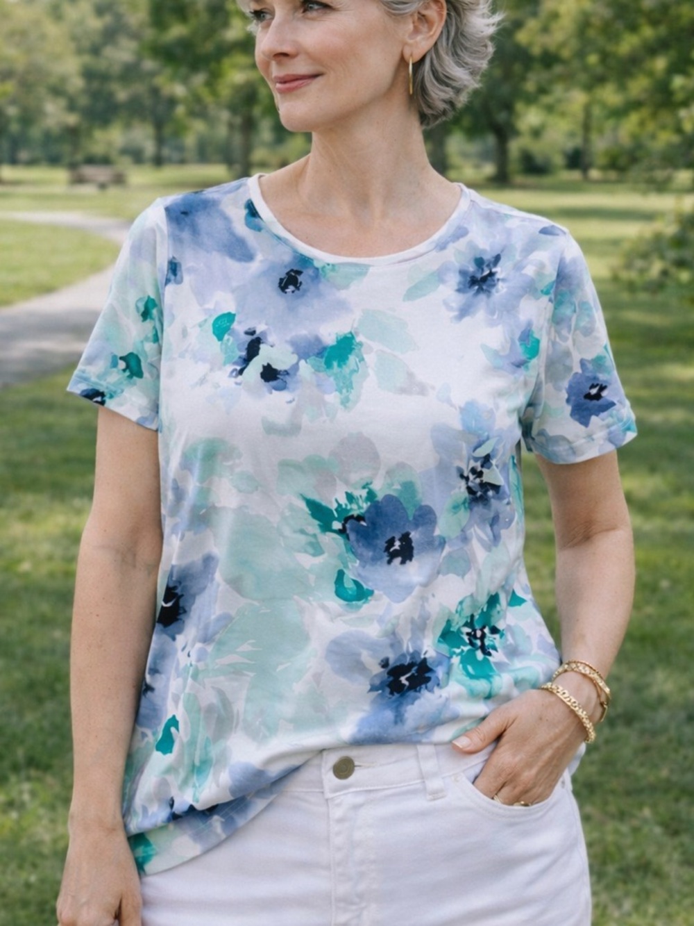 Croft & Barrow Floral Tee Blue Green Watercolor Print Top Size L Short Sleeve